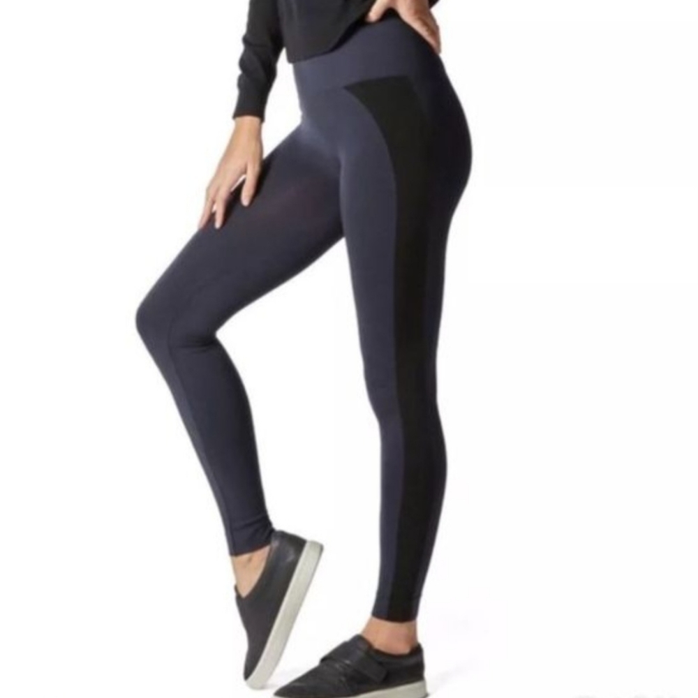 SPANX Assets Leggings Blue and Black Womens Medium